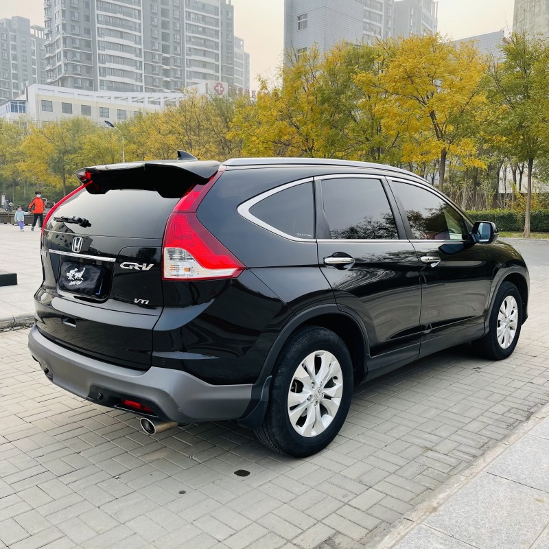 天津15年本田CR-V3
