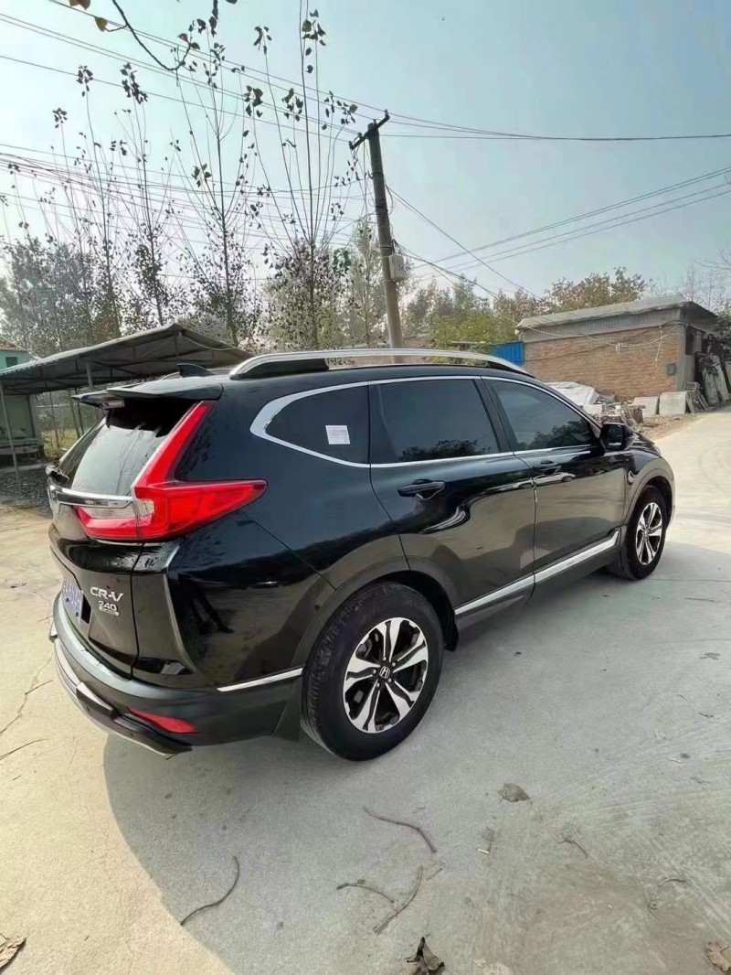 濟寧18年本田CR-V8