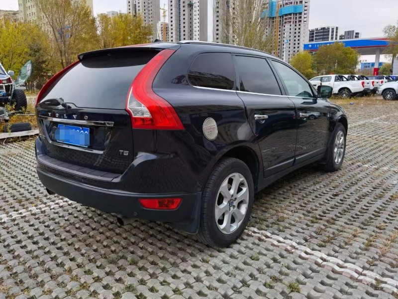 呼和浩特13年沃爾沃XC608