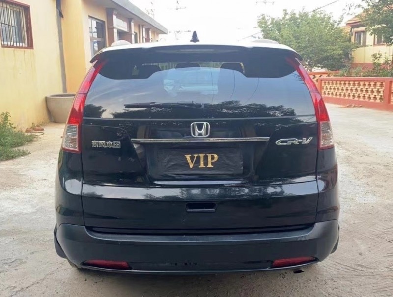 青島13年本田CR-V6