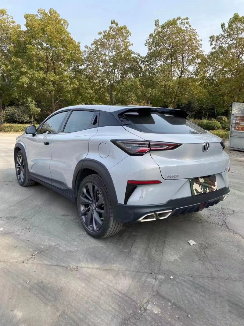 徐州20年長安汽車UNI-T8