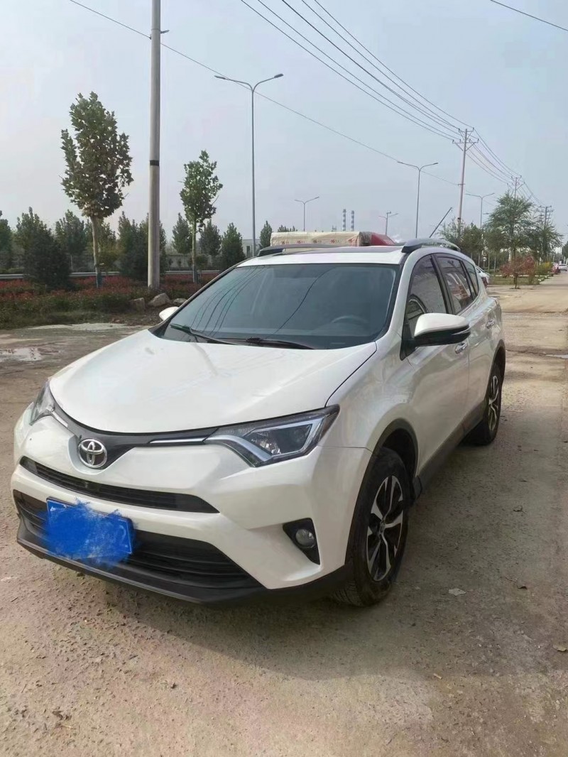 臨沂17年豐田RAV4榮放3