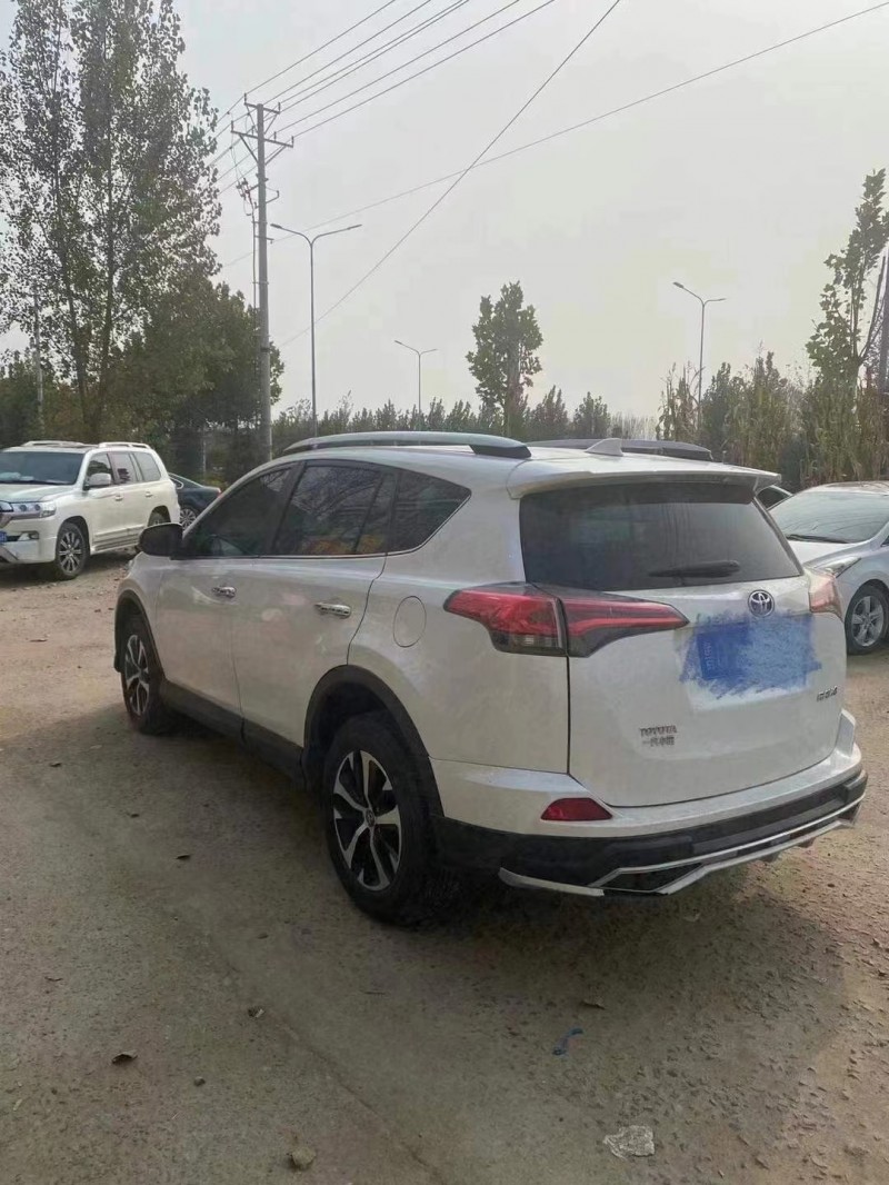 臨沂17年豐田RAV4榮放7