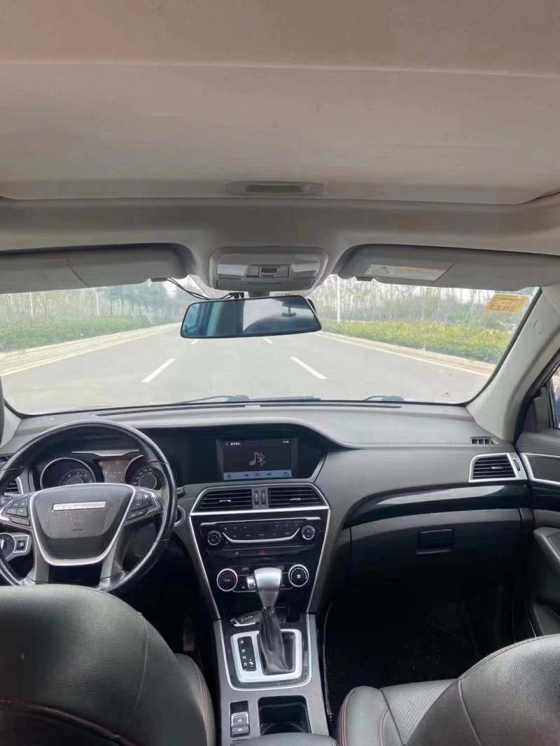 蕪湖17年獵豹汽車CS104