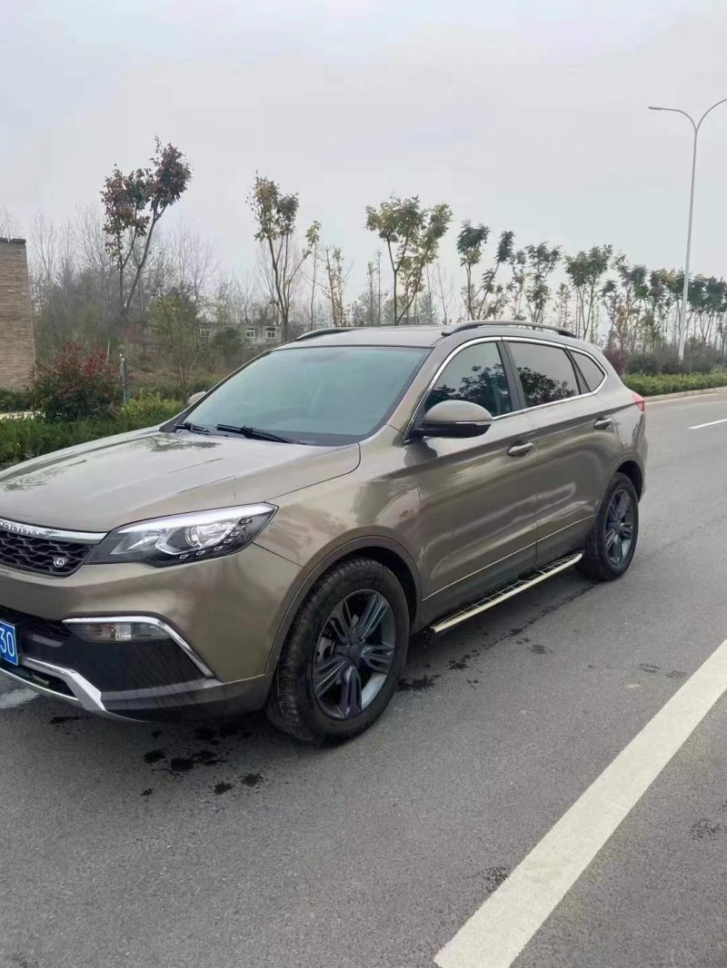 蕪湖17年獵豹汽車CS103