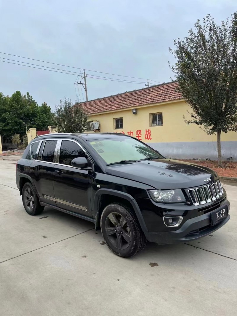 濰坊14年Jeep指南者2