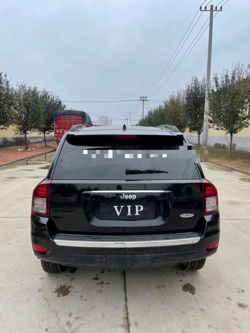 濰坊14年Jeep指南者9