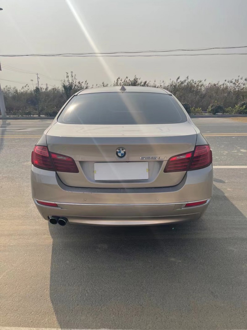 徐州15年寶馬5系9
