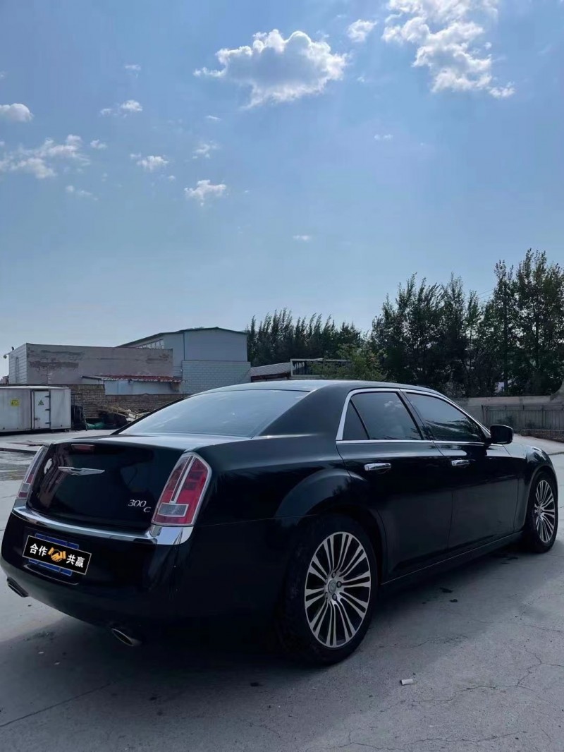 滄州14年克萊斯勒300C5