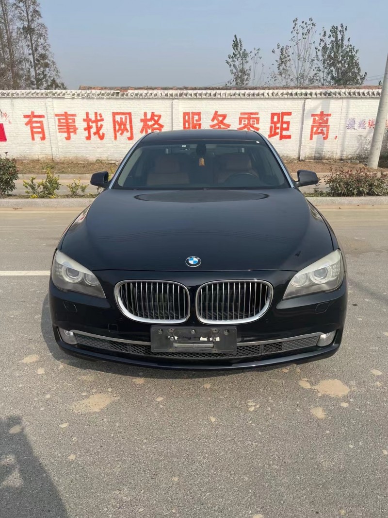 徐州12年寶馬7系1