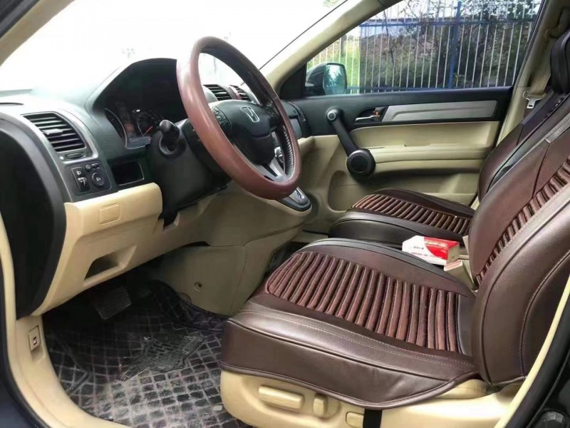 成都11年本田CR-V5