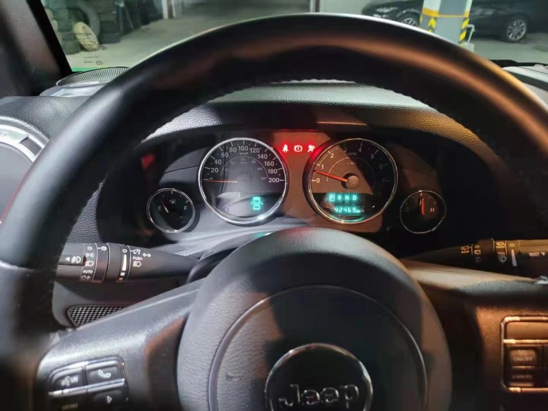 石家莊15年Jeep牧馬人3