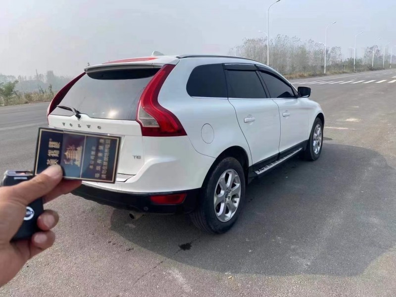 孝感12年沃爾沃XC608