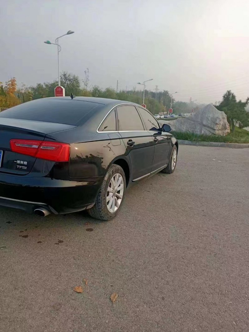济宁15年奥迪A6L3