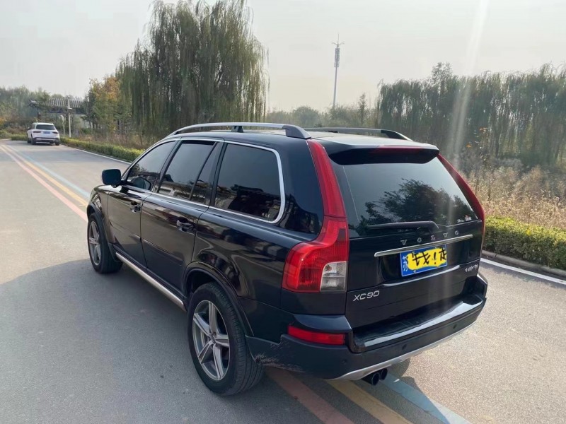 濟寧10年沃爾沃XC908