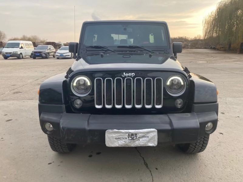 沈陽17年Jeep牧馬人1