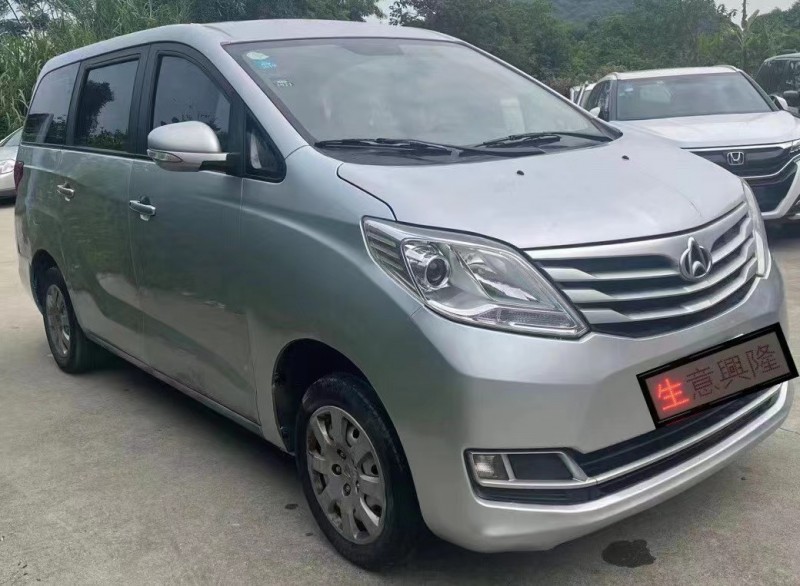 廣州17年長安汽車睿行6