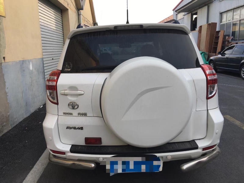 青島13年豐田RAV4榮放6