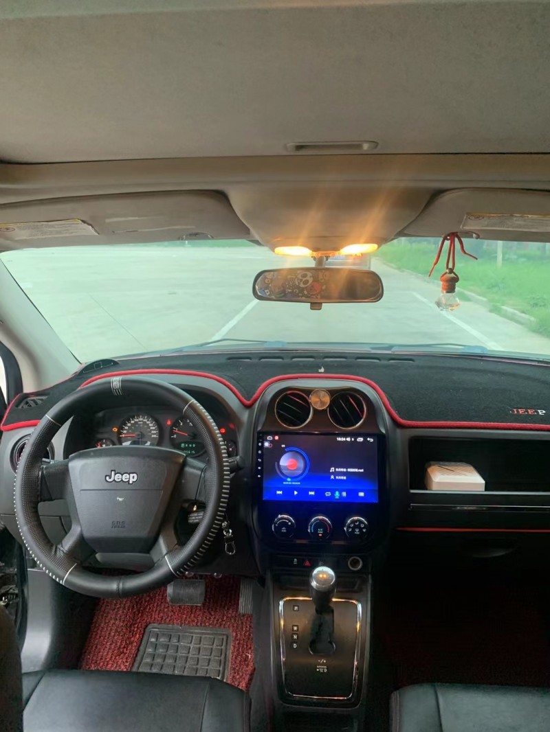 安慶10年Jeep指南者5