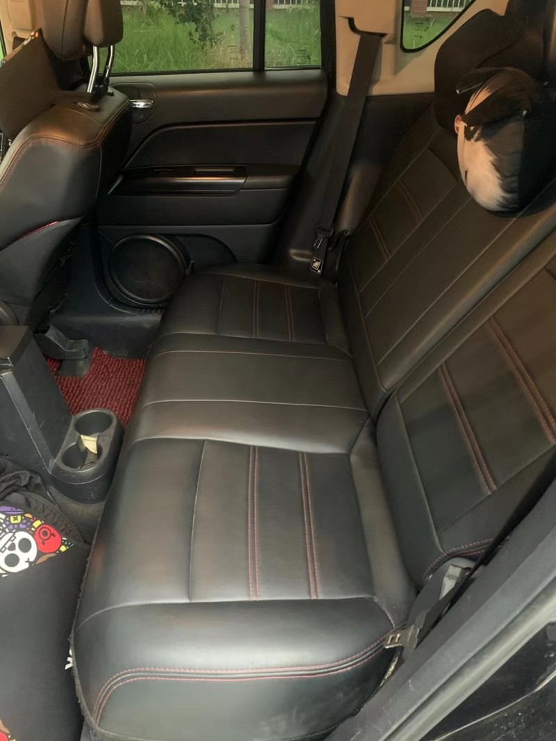 安慶10年Jeep指南者4