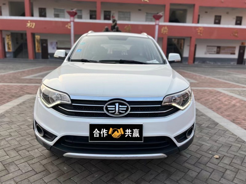 阜陽16年一汽森雅R71