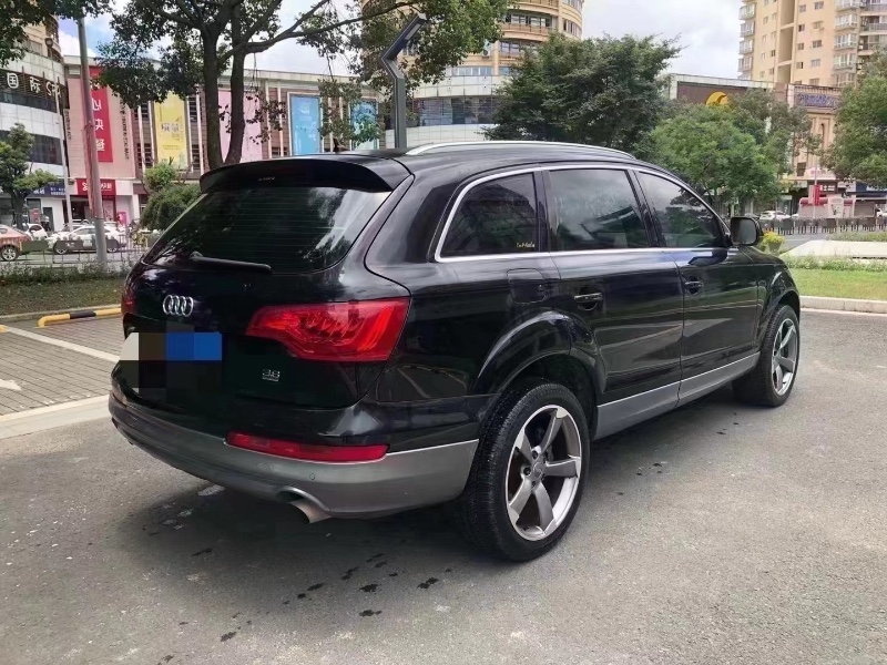 寧波10年奧迪Q76