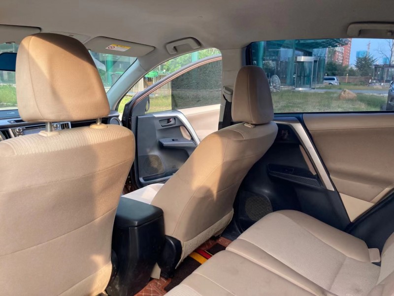 沈陽14年豐田RAV4榮放3
