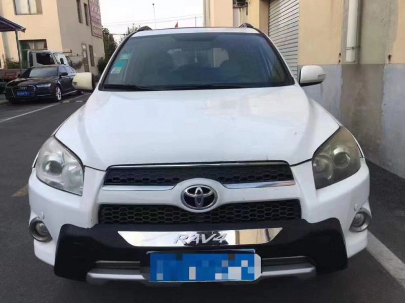 棗莊13年豐田RAV41