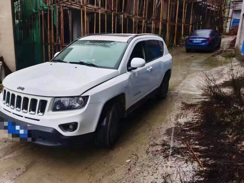 黔西南14年Jeep指南者3