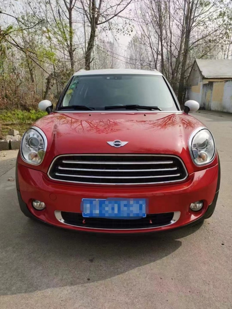 泰安14年寶馬MINI1