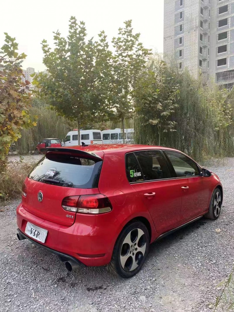保定11年大眾高爾夫7