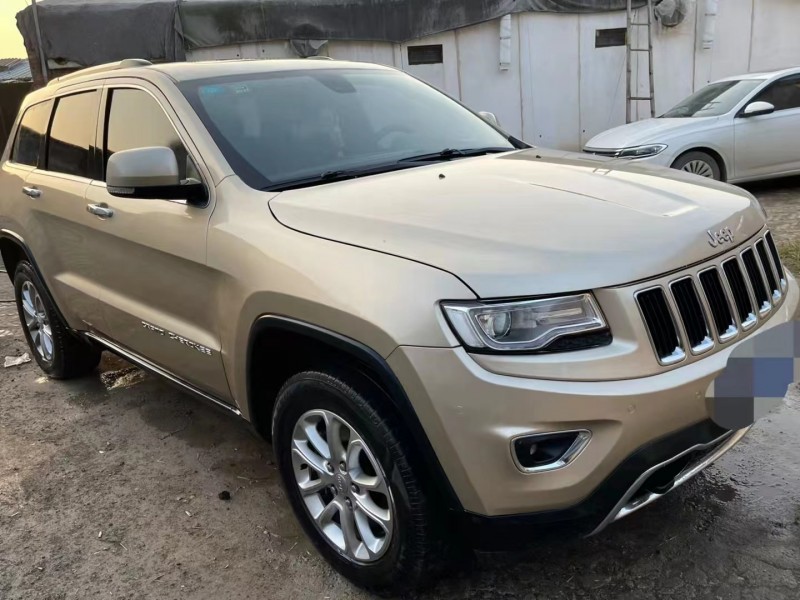 煙臺14年Jeep大切諾基2