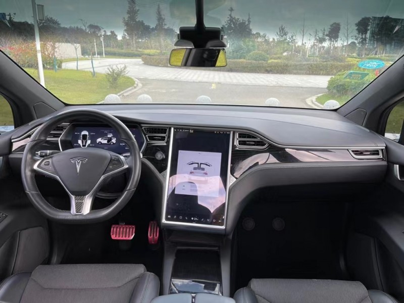 鹽城18年特斯拉MODEL X6