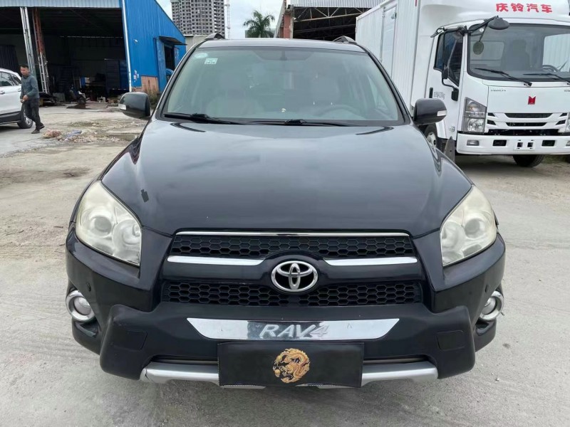 廣州11年豐田RAV4榮放8