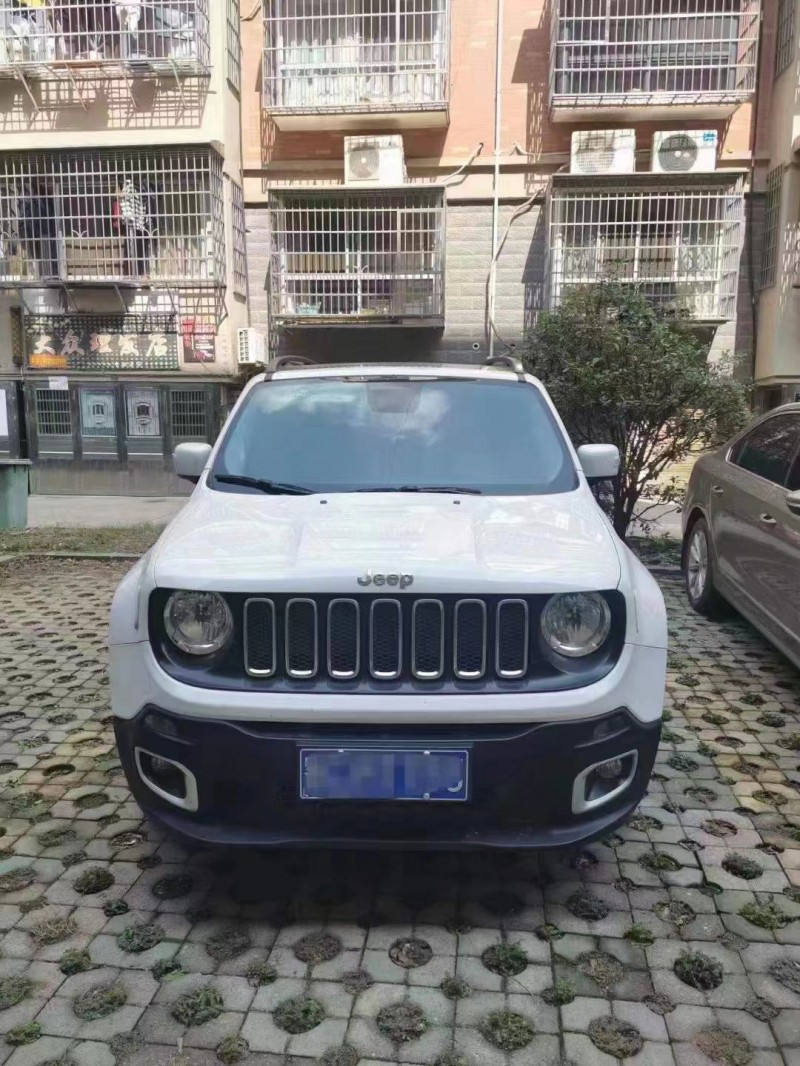 十堰18年Jeep自由俠1