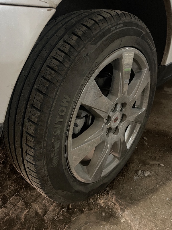 青島11年凱迪拉克SRX8