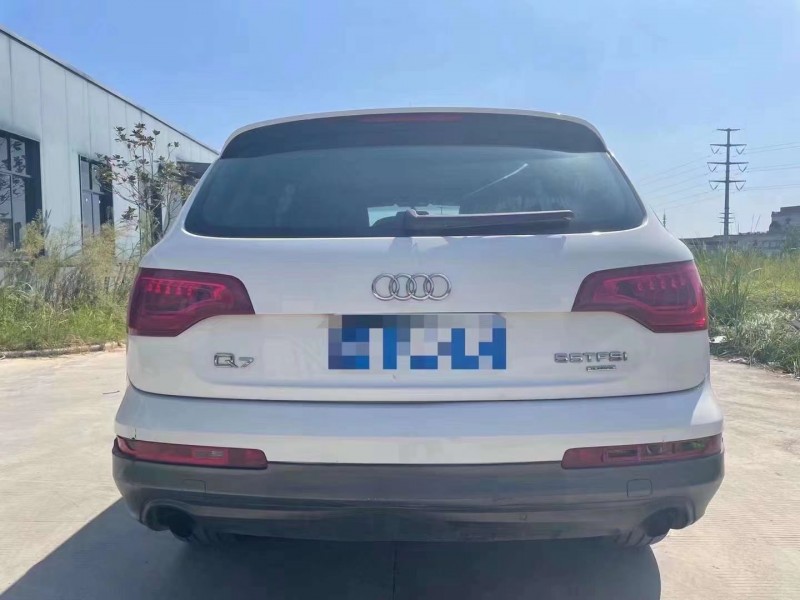 鄂州11年奧迪Q77