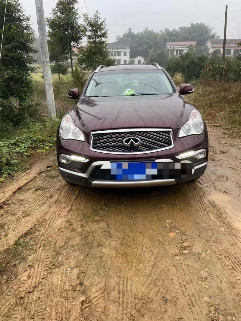 長沙17年英菲尼迪QX501