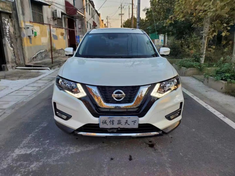 濟寧20年日產奇駿1
