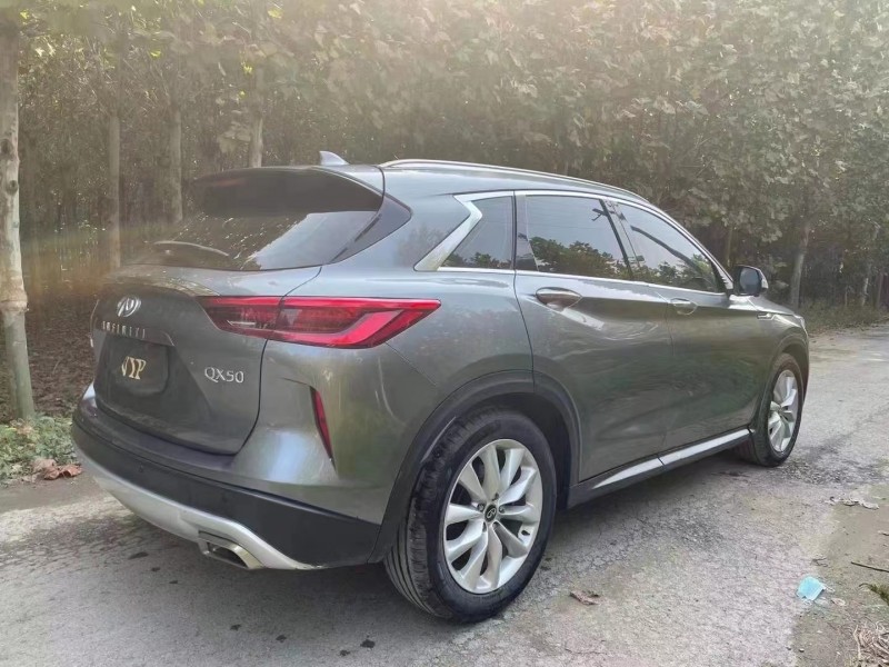 濟寧18年英菲尼迪QX507