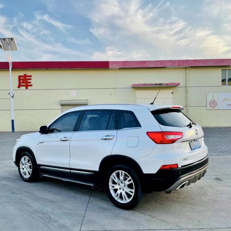 包頭16年長安汽車CS757