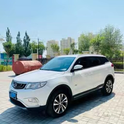 包頭18年吉利博越2