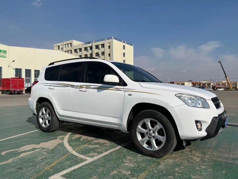 包頭13年豐田RAV43