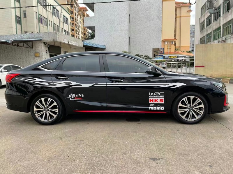 中山21年長安汽車銳程CC2