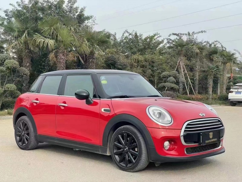 淄博18年寶馬MINI2