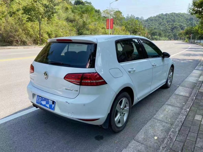 南寧16年大眾高爾夫7