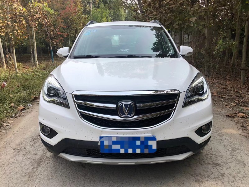 济宁17年长安汽车CS351