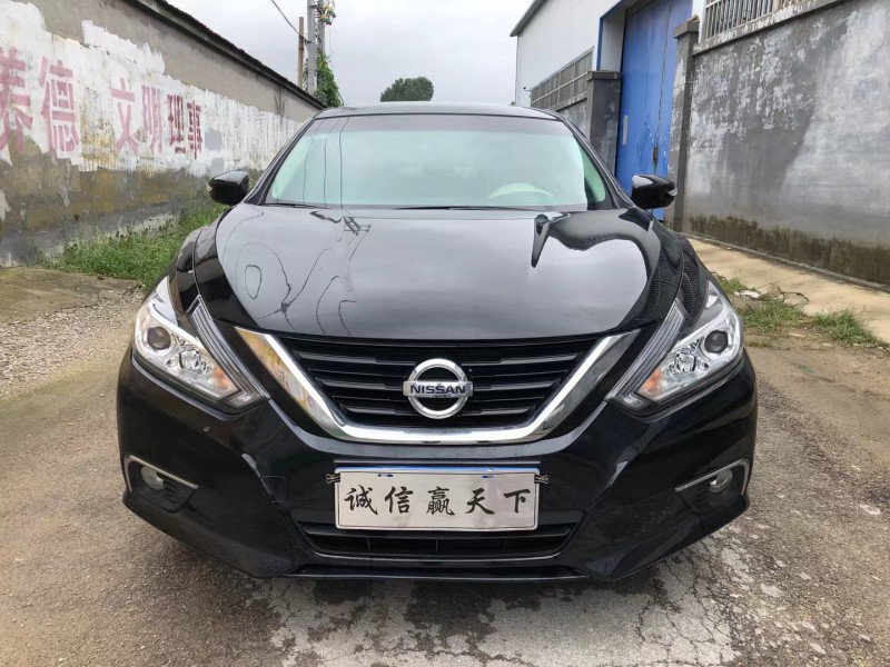 濟寧18年日產天籟1