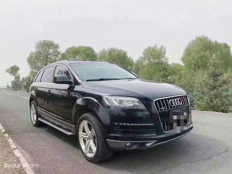 呼和浩特12年奧迪Q73