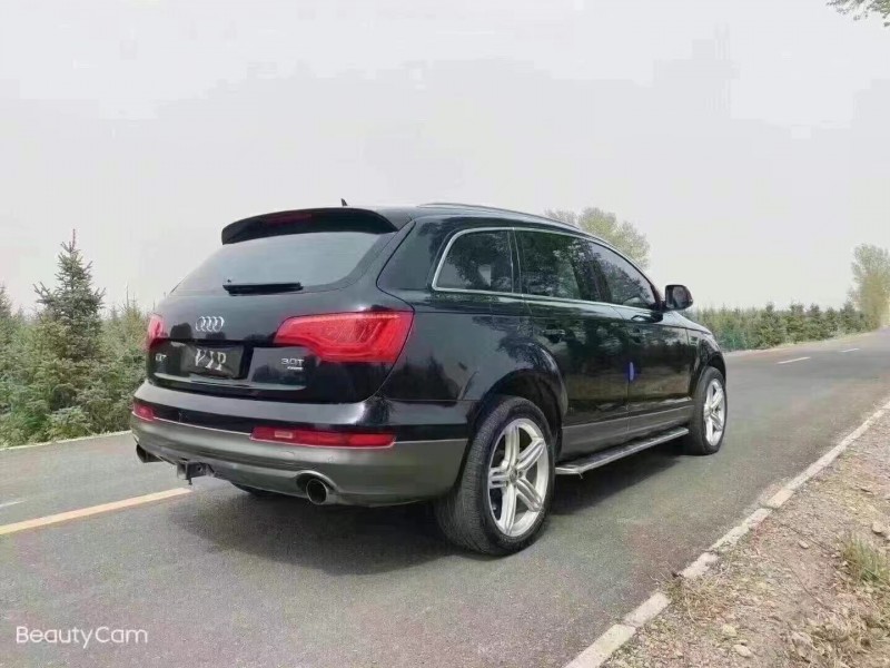呼和浩特12年奧迪Q76